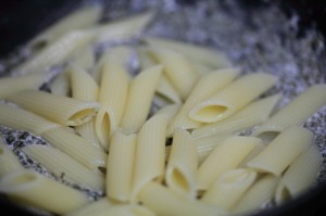 海苔クリームパスタ_工程4