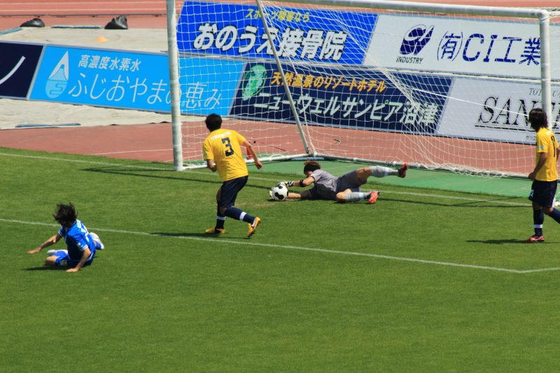 11.アスルクラロ沼津JFL第7節_最初の決定機3