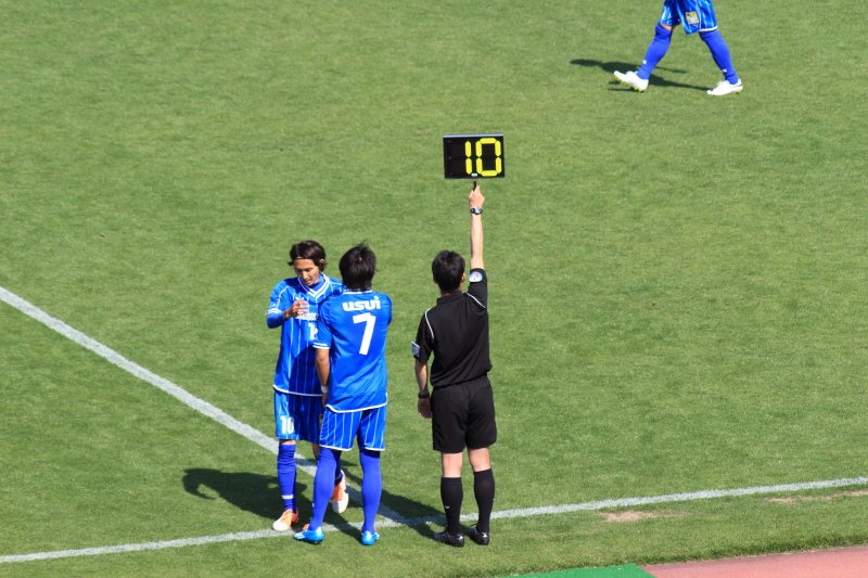 28.アスルクラロ沼津JFL第7節_2人目交代