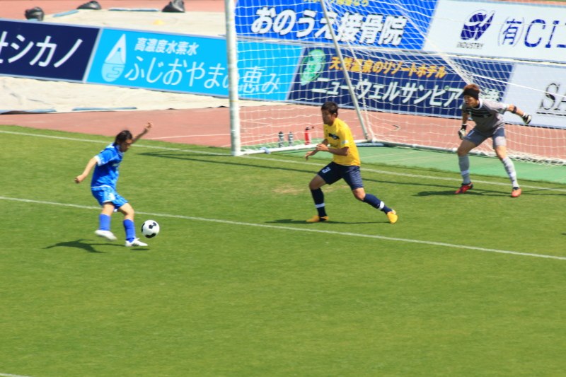 10.アスルクラロ沼津JFL第7節_最初の決定機2