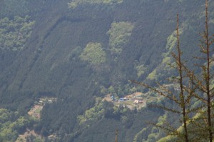 峰谷の奥集落
