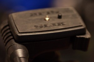 SLIK_F740_シュー横
