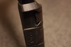 SLIK_F740_脚ロックレバーの破損