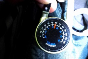 朝のテント内の気温