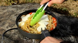 【缶詰料理祭】オイルサーディンのパスタ【山パスタ】_工程5