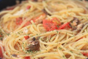 【缶詰料理祭】オイルサーディンのパスタ【山パスタ】_工程6