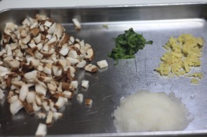 オイルサーディン丼_工程1