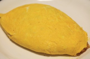 包むタイプのオムライス
