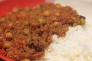 豆のインドカレー