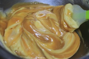 マーブル模様のキャラメルケーキ_工程8