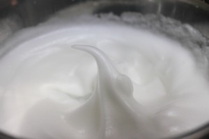春色のいちごのシフォンケーキ_工程7