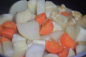 里芋と大根とにんじんの煮込み_工程5