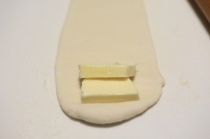 サクサクもちもちな塩パン_工程5