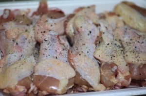 鶏手羽元の香草パン粉焼き_工程1