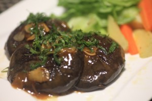 【にんにくバター醤油】しいたけのステーキ