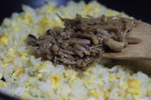 自家製なめたけ炒飯_工程4