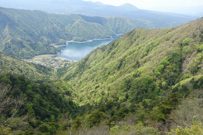 眼下の西湖