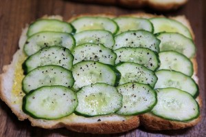 キューカンバーサンド_工程4