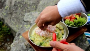 アボカドのクリームパスタ生ハム和え in 乾徳山_工程8