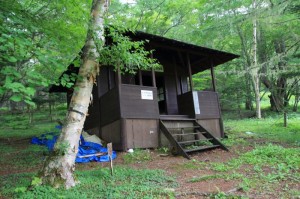 アヤメ平避難小屋