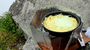 アボカドのクリームパスタ生ハム和え in 乾徳山_工程4_アボカドクリーム