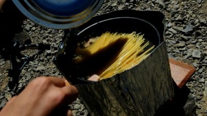アスパラとベーコンのクリームパスタ_工程5