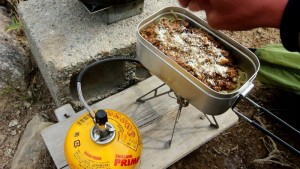 肉味噌ミートソースパスタ_工程6_粉チーズ