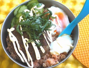 肉味噌ハンバーグとトマトリゾットでロコモコ丼_いただきます!