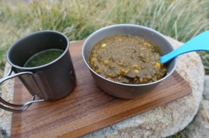 肉味噌キーマカレーとあおさ肉味噌汁