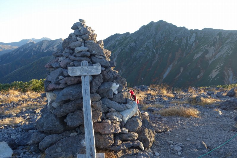 0604_祖父岳山頂からの水晶岳