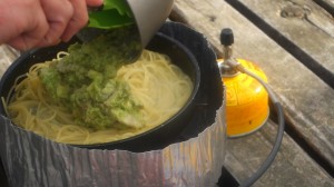 アボカドとベーコンの柚子胡椒パスタ_工程5