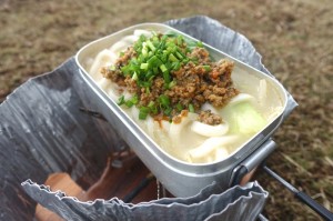 肉味噌で担々鍋焼きうどん_完成!
