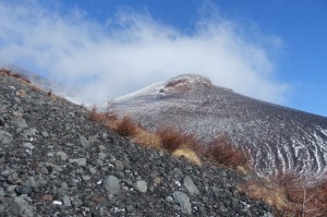 1010_くっきり見えてきた宝永山