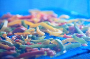 干し野菜生活_パプリカを干す
