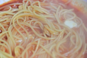 トマトソースパスタ_工程3