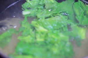 菜の花とベーコンの和風パスタ_工程4