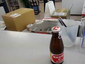 2016-03-24 11.13.51_郵便局で徳島名産オロナミンC