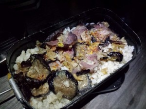 2016-03-24 19.13.33_夕飯の干し肉丼