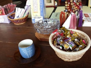 2016-03-23 17.00.36_お茶のお接待