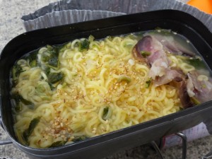 2016-03-27 13.26.02_干し肉と大葉の塩ラーメン