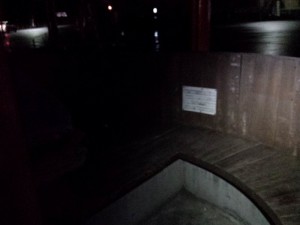 2016-03-27 19.07.24_ヘンロ小屋内