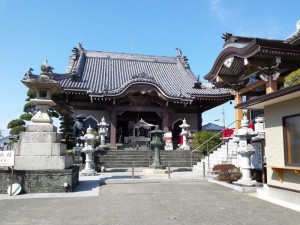 2016-03-26 14.31.43_井戸寺本堂