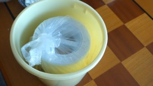 自家製梅干し(1)梅の漬け込み_工程7重石