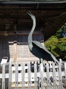 2016-03-28 09.17.01_鶴林寺鶴の像右